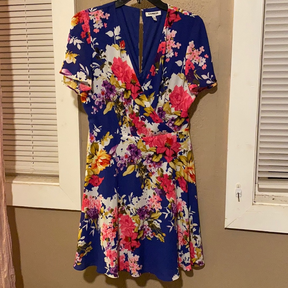Express royal blue floral mini dress NWOT
